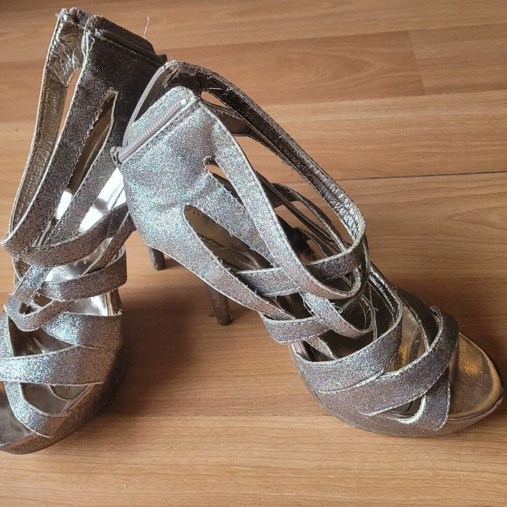 Sparkle strappy high heels